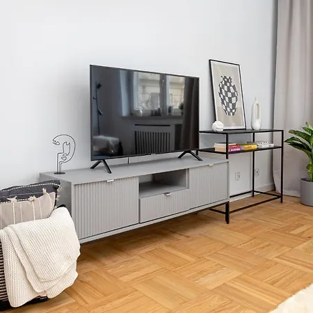 Spacious With Swimming Pool, Gym And Sauna Wwa40 * Варшава